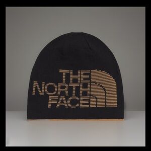 The North Face Reversible Beanie with signature Logo,Price is firm